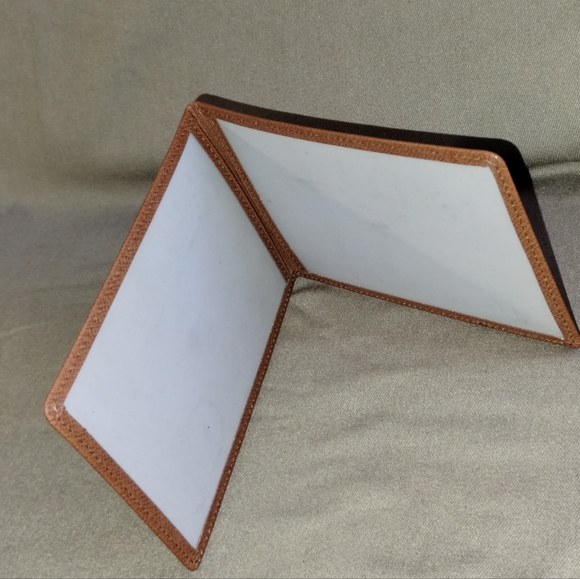 LOUIS VUITTON LEATHER BI-FOLD CARD/PHOTO HOLDER POCKET ORGANIZER ~ AUTHENTIC - Picture 9 of 14